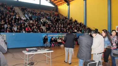 Organizan reunión con ministra de vivienda en favor de grupos habitacionales de Curicó