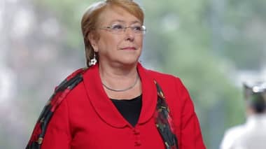 Michelle Bachelet llama a votar en las primarias presidenciales de este domingo