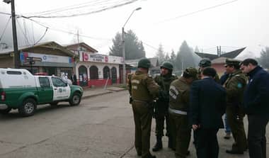 Delincuentes balean a carabinero y toman rehenes tras asalto en Galvarino