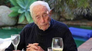 Científico de 104 años se aplicará la eutanasia por su vejez excesiva