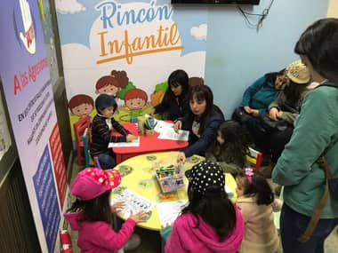 Funcionarios del SAPU Central habilitaron rincón infantil