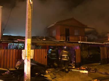[FOTOS] Familias de La Obra perdieron todo por violento incendio