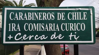 Dan de baja a sargento de carabineros por tenencia de pasta base de cocaína y sustracción de billetera a conductor