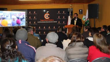 Familias de la villa Los Guindos protegieron sus viviendas con alarmas comunitarias