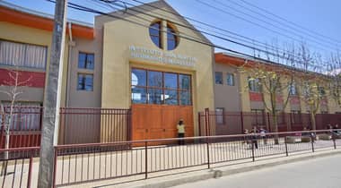 Denuncian conductas abusivas de profesor de colegio particular curicano