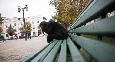 Salud mental en Chile: especialista explica cómo reconocer señales de alerta ante el suicidio