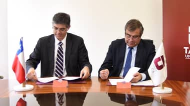 UTalca formalizó alianza con Universidad Tecnológica de Chile