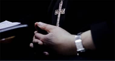 Sacerdote apuñalado en Talca se recupera y retoma labores celebrando eucaristía