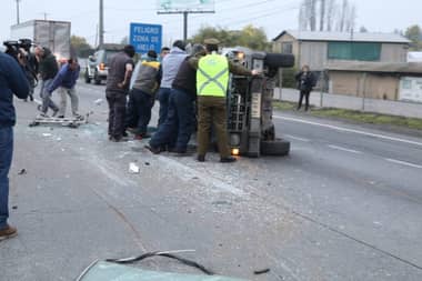 [FOTOS] Triple colisión deja tres personas lesionadas en ruta 5 – Sur