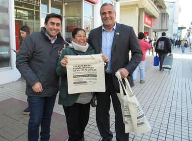 Autoridades de gobierno difunden nueva Ley de bolsas Plásticas