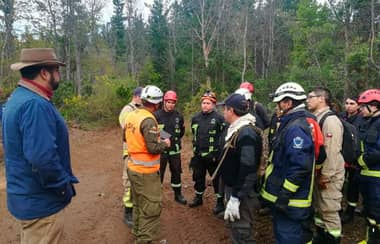 Encuentran con vida a lactante extraviada en cerro Cauquenes