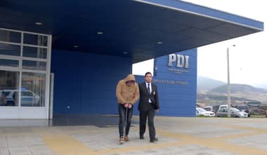 Descubren a tres carabineros traficando marihuana y pasta base