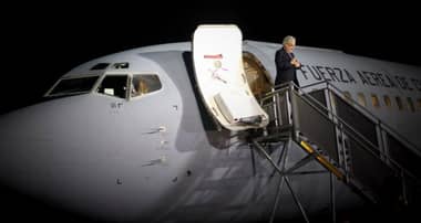 Gobierno estudia opción de regresar a haitianos a su país en el avión presidencial