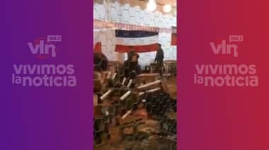 Se lanzaron sillas y mesas: Graban pelea en fonda de Talca