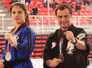 26 medallas cosechó la Escuela de Kenpo de Curicó en Encuentro de Artes Marciales