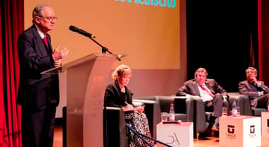 Histórico debate a tres décadas del plebiscito