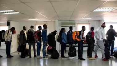 Encuesta Cadem: 85% está de acuerdo con el plan de regreso ordenado de haitianos
