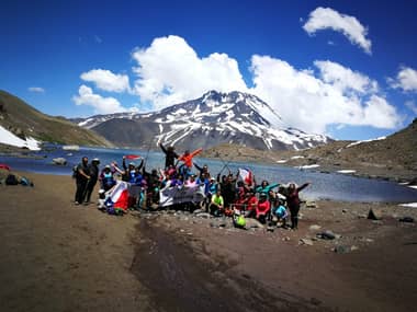 Trekkeros curicanos finalizaron el 2018 visitando la Laguna El Planchón