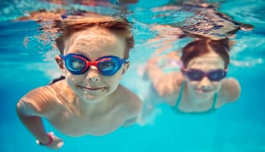 Este lunes comienzan las inscripciones para los Cursos de Natación en Curicó
