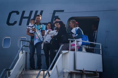 Otros cien chilenos retornarán desde Venezuela