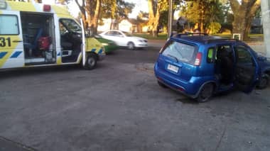 Conductor ebrio chocó con un poste en el ingreso sur a Curicó