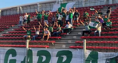 Lo lindo del fútbol: hinchas de La Calera ovacionaron a los del Chapecoense en el Nicolás Chahuán