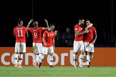 La Roja golea con autoridad a Japón en su estreno en la Copa América