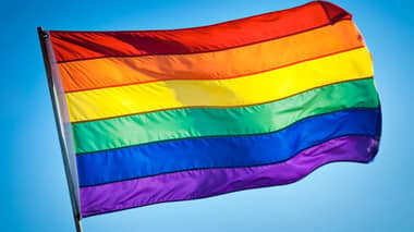 CADEM: El 66% de los chilenos apoya el matrimonio entre personas del mismo sexo