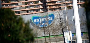 Indemnizarán a clienta a la que le robaron su auto en el supermercado