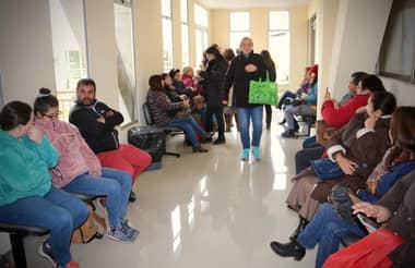 Hospital de Curicó implementó mejoras en su sala de espera y acceso de visitas