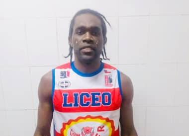 Heder Louis llega a Liceo sin ocupar cupo de extranjero