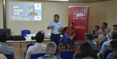 Pobladores de Villa Prat conocieron avances de futuro alcantarillado