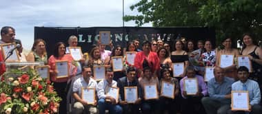 Más de cien personas de Teno se graduaron en programa de nivelación "Volver a Educarse"