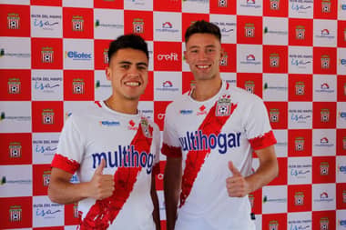 Nuevo refuerzo y canteranos se suman al primer equipo de Curicó Unido