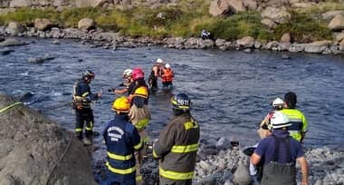 Madre de menor ahogado en Río Maule culpó de su muerte a quienes abrieron compuertas