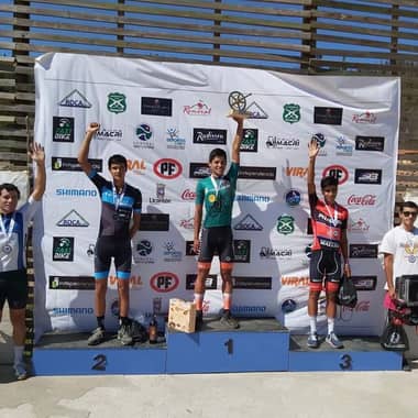 Cristián Arriagada se quedó con el Gran Premio “Las Brujas”