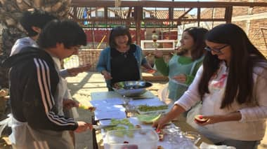 Taller de inglés y nutrición impartido por municipio de Vichuquén finalizó con éxito