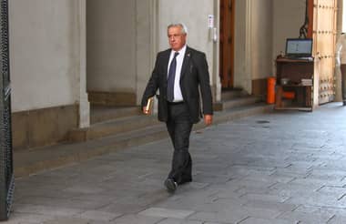 Familiar de mujer fallecida por coronavirus apunta al Gobierno: "Dejen de pensar con la mano en la billetera"