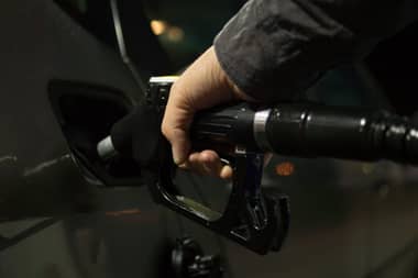 Combustibles registran nueva alza de precios este jueves