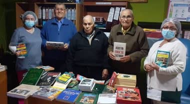 Librerías Mataquito hizo entrega de biblioteca al Hogar Betania