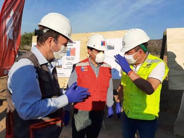 Subsecretario del MOP visitó trabajos de mejoramiento de agua potable en Sagrada Familia