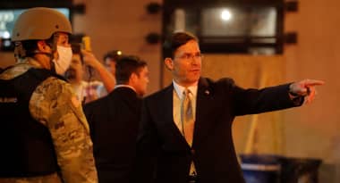 El jefe del Pentágono se desmarca de Trump y rechaza el despliegue del Ejército para sofocar las protestas