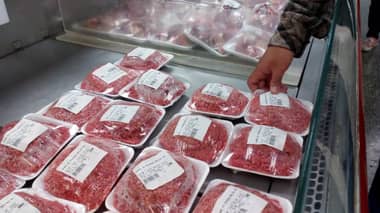 Seremi de Salud cursa sumarios a locales de venta de carne en Curicó