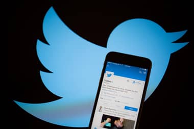 Hackean las cuentas de Twitter de Elon Musk, Bill Gates, Apple para estafar con criptomonedas