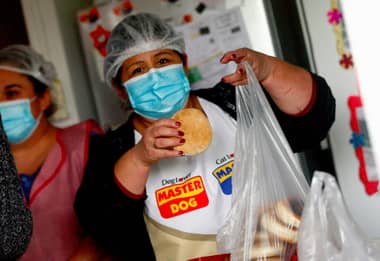 La emocionante ayuda que realiza la panadería solidaria de La Obra