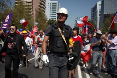 Dictan arresto domiciliario nocturno para Sebastián Izquierdo por ataques en marchas del "Rechazo"