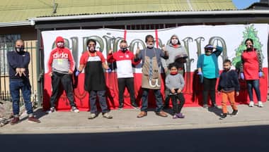 “Marginales” se la juega con entrega de alimentos a los curicanos