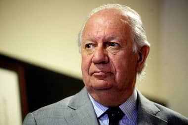 Ricardo Lagos: "Aprovechemos la oportunidad de eliminar la Constitución heredada por la dictadura"