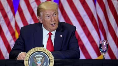 Donald Trump en búsqueda de votos: "Amo a los latinos. Es una comunidad fantástica"