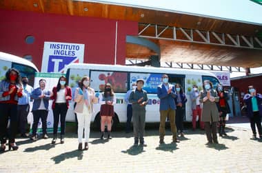 DAEM y Municipio de Curicó implementan buses de contención emocional